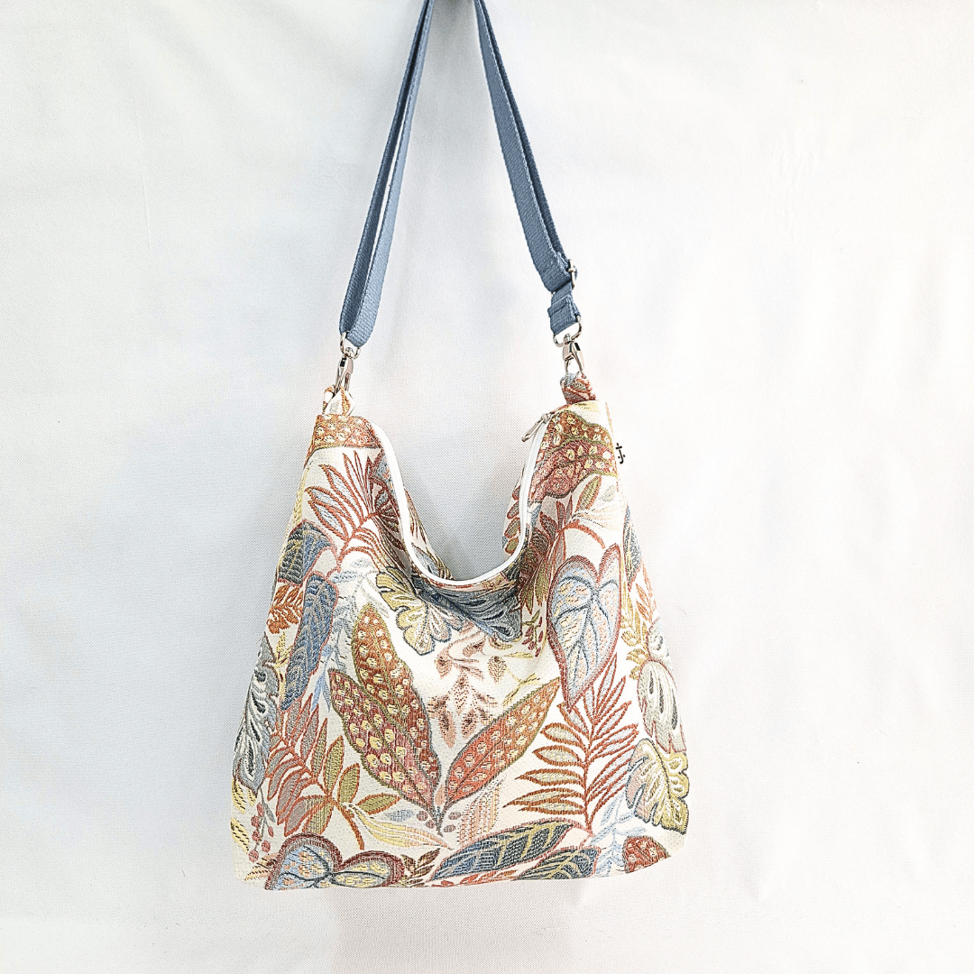 bolso-hobo-tela-flores-tonos-pastel-cristina-alba-frontal