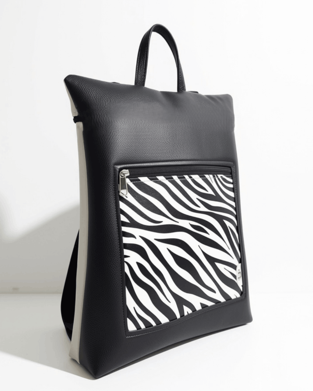 Mochila Antirrobo ORIGEN | Negro y Gris Ceniza cristina-alba-mochila-mujer-antirrobo-12