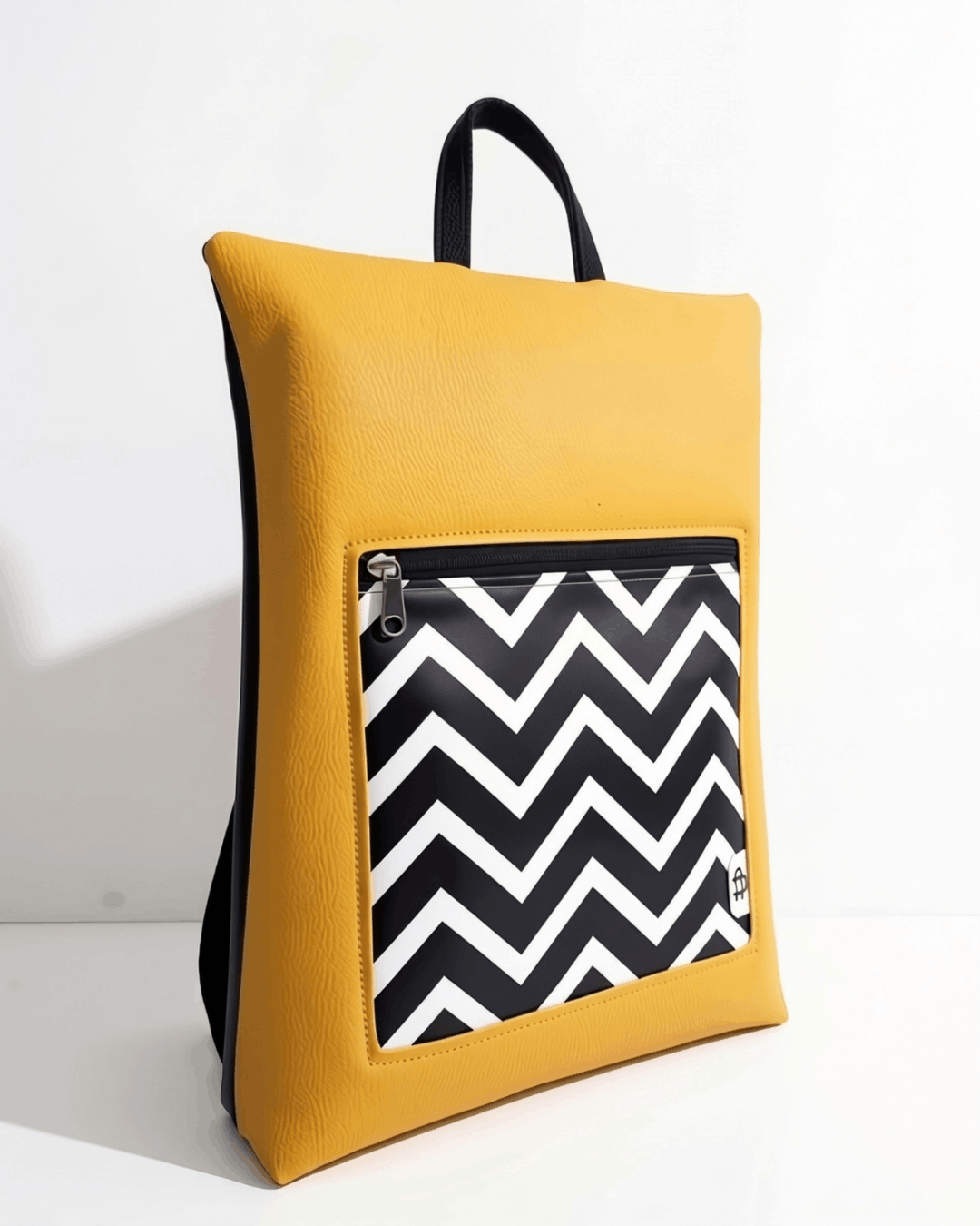 Mochila Antirrobo BRISA | Amarillo y Negro cristina-alba-mochila-mujer-antirrobo-18