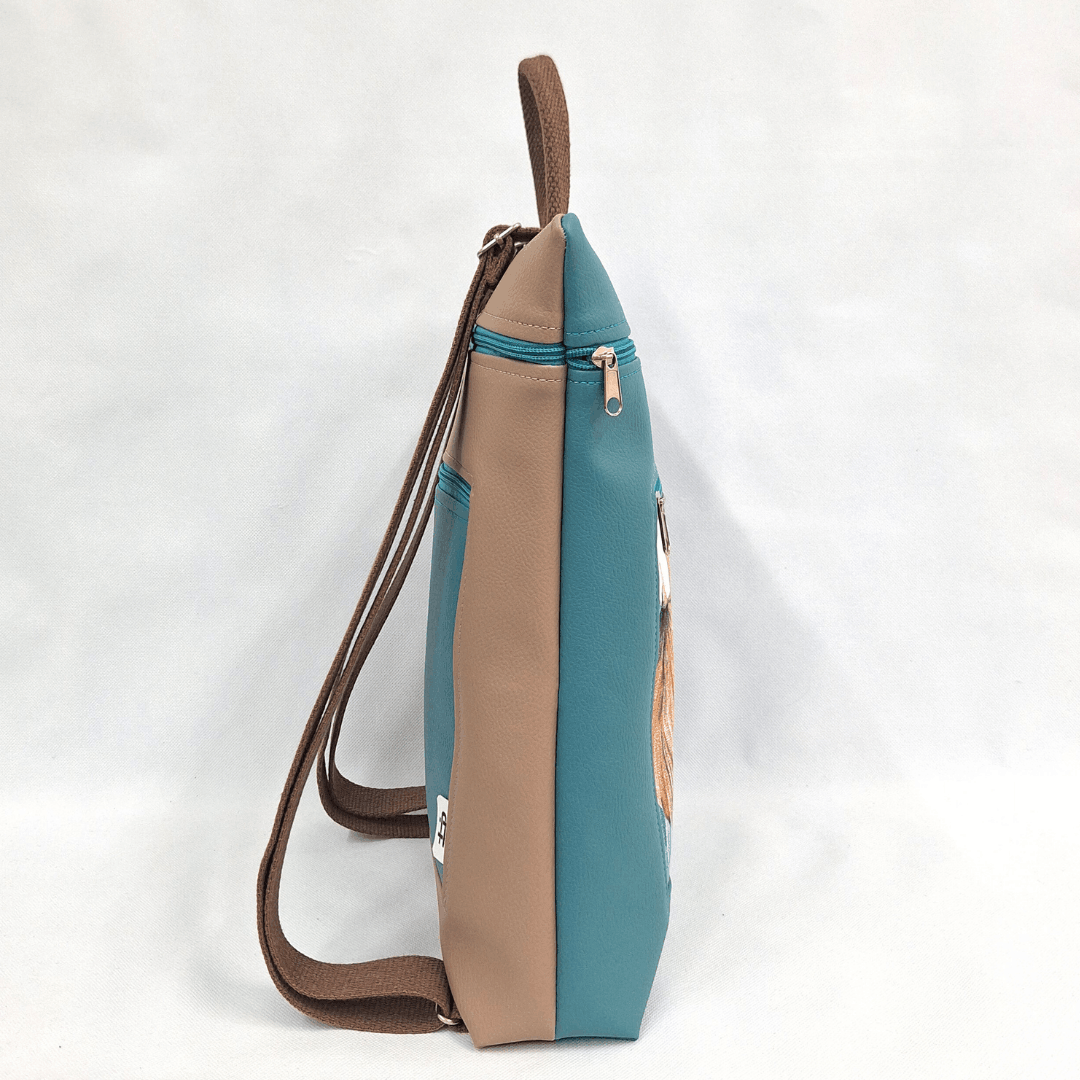 cristina-alba-mochila-reversible-antirrobo-impermeable-2026-36