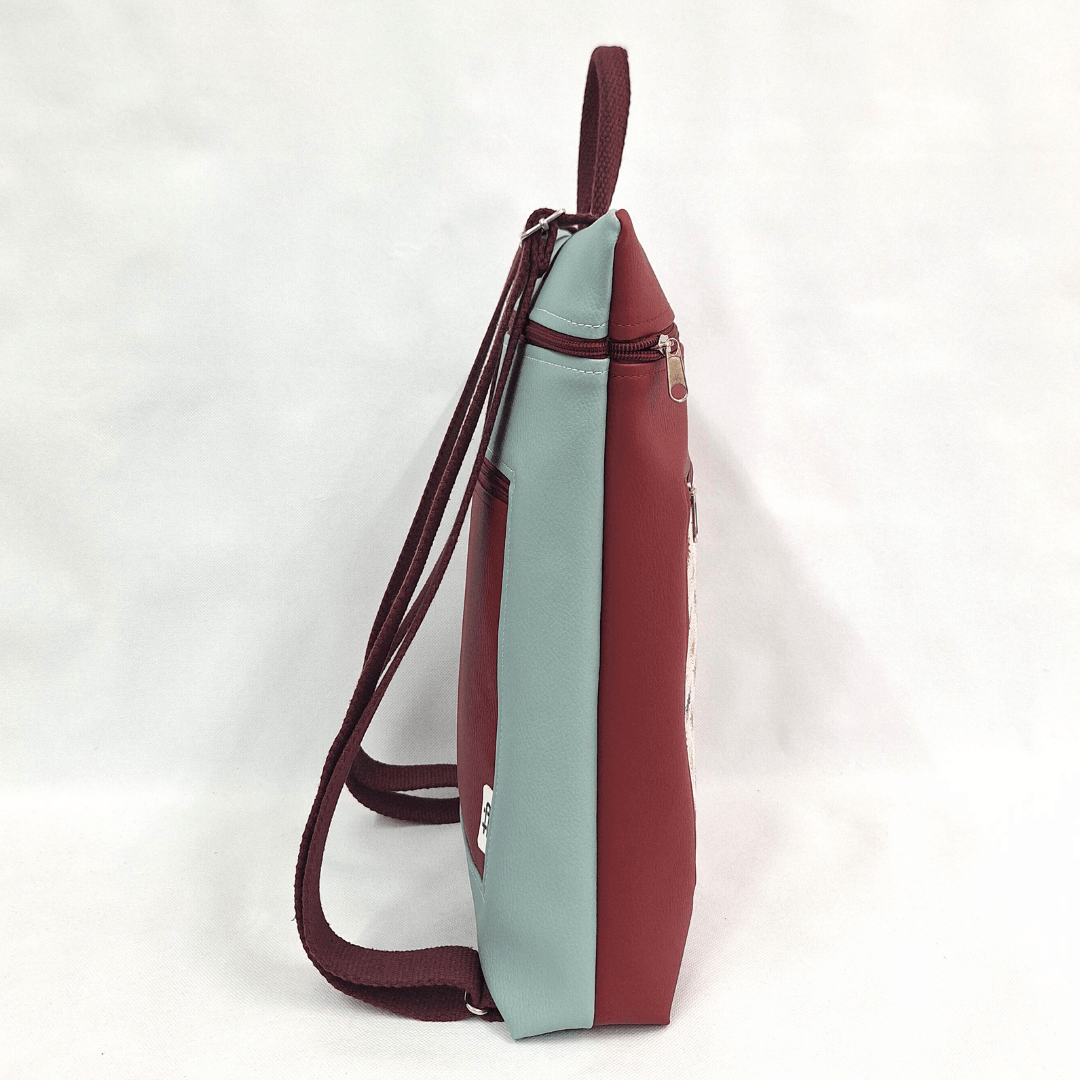 cristina-alba-mochila-reversible-antirrobo-impermeable-2026-44