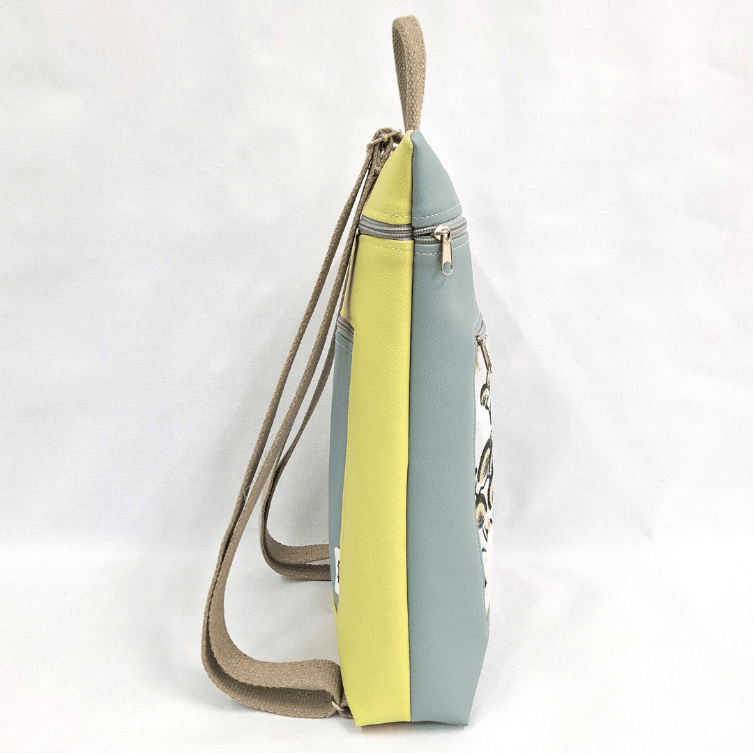 cristina-alba-mochila-reversible-antirrobo-impermeable-2026-52