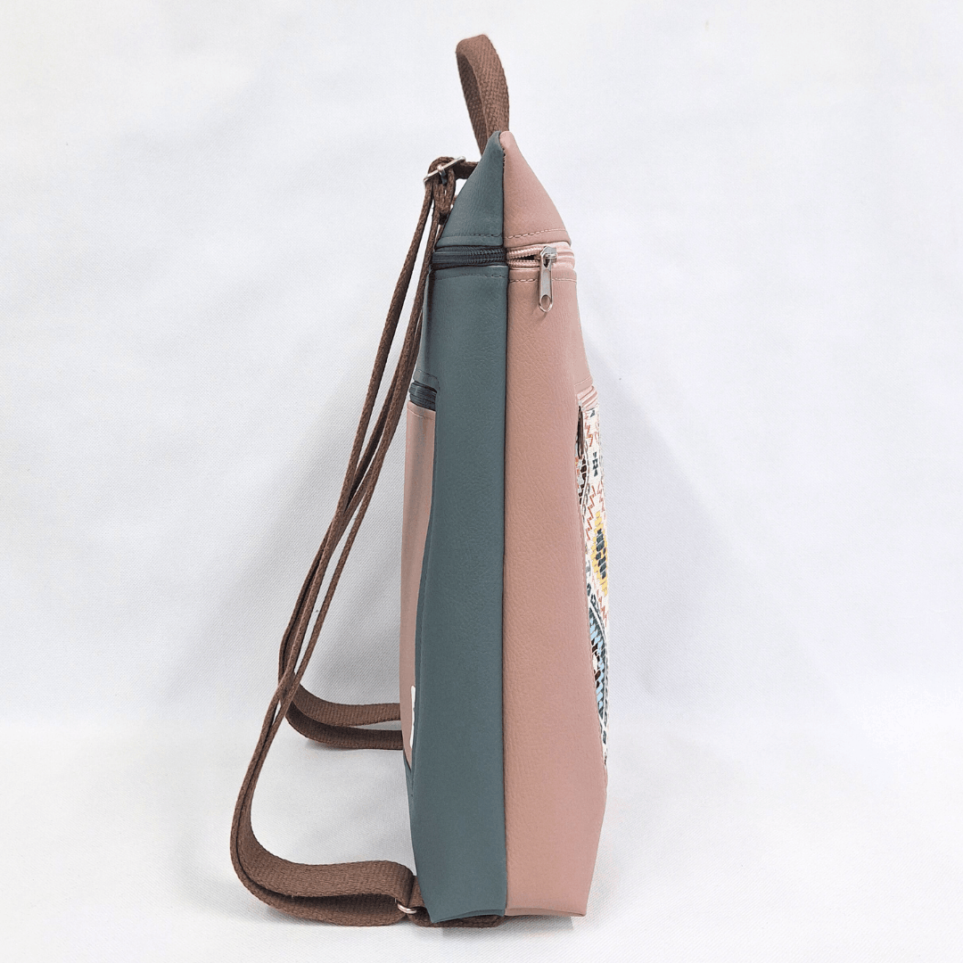 cristina-alba-mochila-reversible-antirrobo-impermeable-2026-82