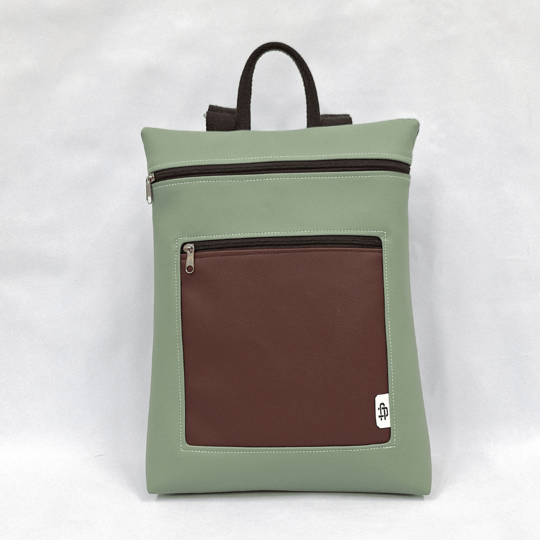 mochila-antirrobo-mujer-galeria-marron-chocolate-verde-salvia-cremallera-trasera-cristina-alba