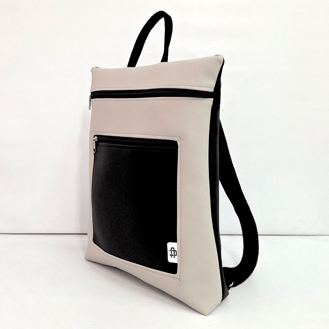 mochila-antirrobo-mujer-rayas-negro-gris-ceniza-cremallera-trasera-cristina-alba