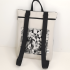 cristina-alba-mochila-lola-guernica-04-min