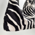 cristina-alba-bolso-hobo-cebra-06